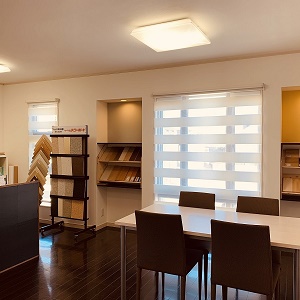 各種サンプルをご覧頂ながらお打合せができます。