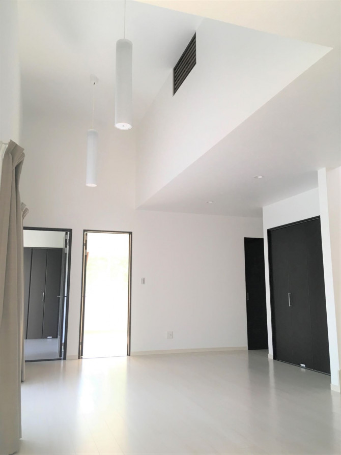 スタイリッシュな小屋裏付き平屋の住まい 静岡浜松西店のブログ 注文住宅のユニバーサルホーム