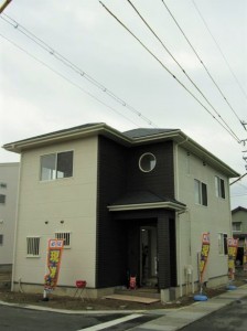 152 (2)