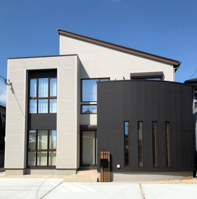 2階建て 33坪 4ldk Rの外観が素敵な家 福岡イオンモール大牟田店のブログ 注文住宅のユニバーサルホーム 2階建て 33坪 4ldk Rの外観が素敵な家 福岡イオンモール大牟田店のブログ 注文住宅のユニバーサルホーム