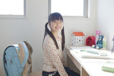 子どもが進んで勉強する気になる勉強部屋のレイアウトとは？