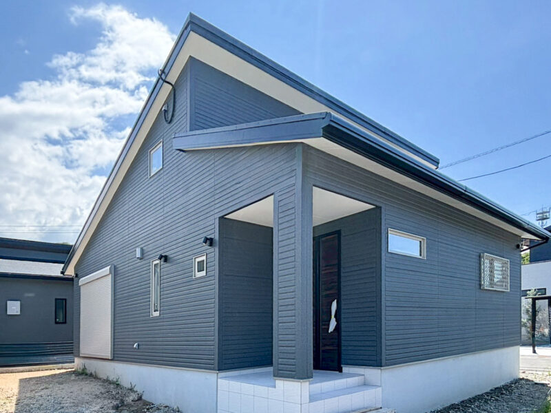 プライバシーに配慮した玄関まわり