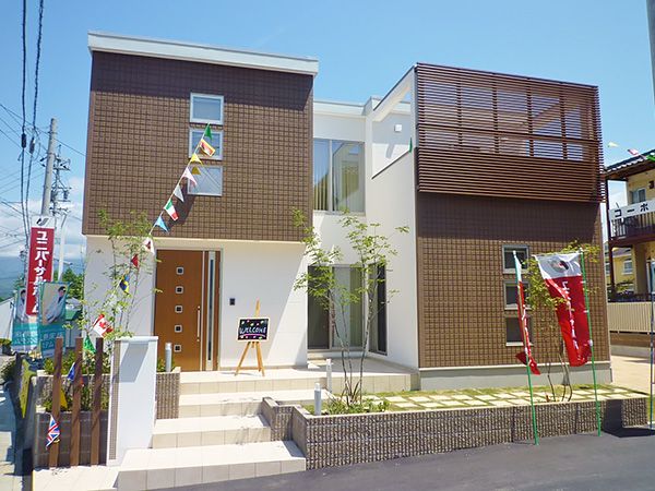モデルハウス（住宅展示場）飯田店
