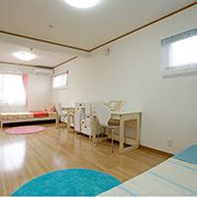 お子様の成長と共に将来間仕切りができます。大きくなるまでは一部屋で広々お使いいただけます。