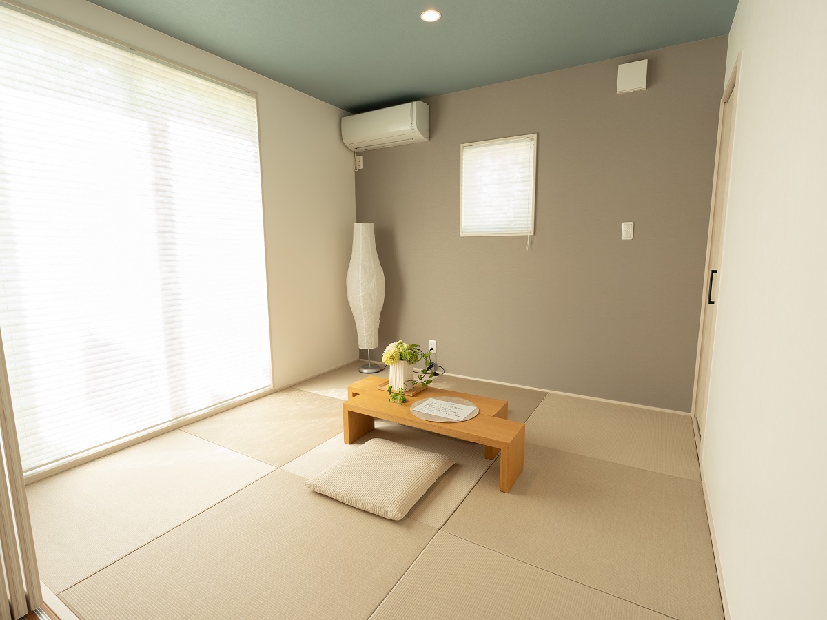 開放的に利用できる和室。家事をしたりお昼寝スペースとしてなどフレキシブルに使える畳空間。