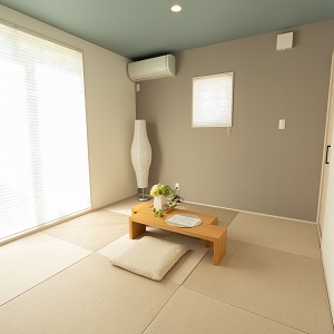 開放的に利用できる和室。家事をしたりお昼寝スペースとしてなどフレキシブルに使える畳空間。