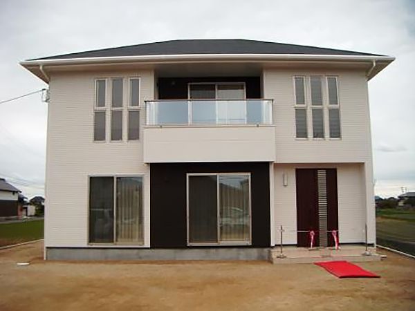 光がたくさん射し込む明るい家 注文住宅 建築実例 事例 ユニバーサルホーム 光がたくさん射し込む明るい家 注文住宅 建築実例 事例 ユニバーサルホーム