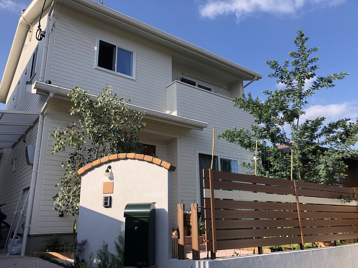 お家時間を楽しめる 緑の屋根のかわいらしいお家 注文住宅 建築実例 事例 ユニバーサルホーム